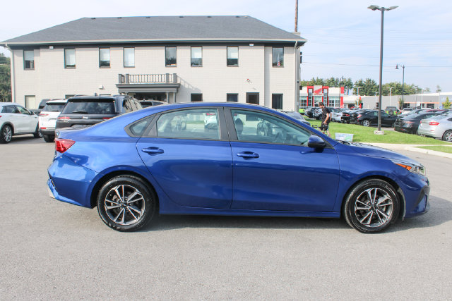 Used 2024 Kia Forte LXS FWD image 6