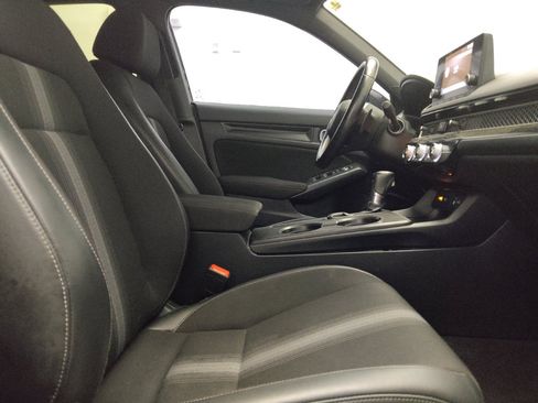 Used 2022 Honda Civic Sport image 21