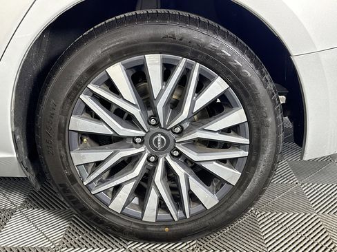Used 2023 Nissan Altima 2.5 SV FWD image 36