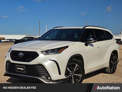 Used 2021 Toyota Highlander XSE