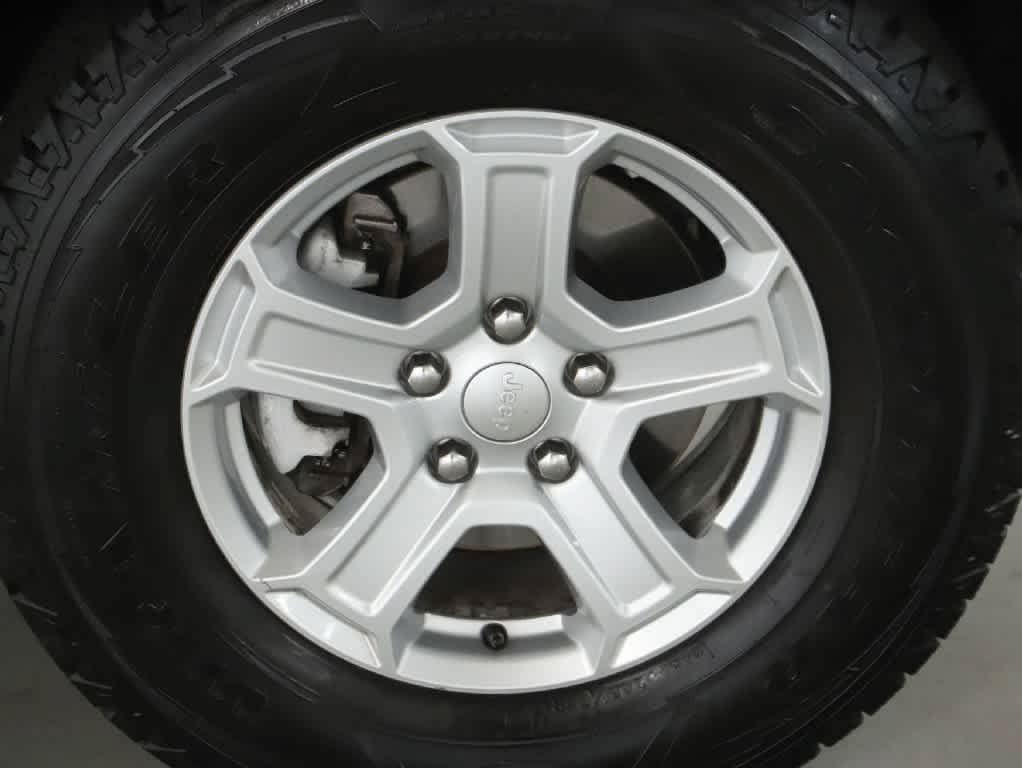 Used 2021 Jeep Wrangler Unlimited Sport AWD/4WD image 10