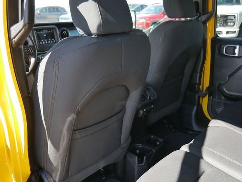 Used 2021 Jeep Wrangler Unlimited Sport image 23