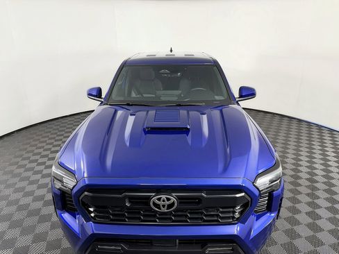 Used 2024 Toyota Tacoma TRD Sport AWD/4WD image 22