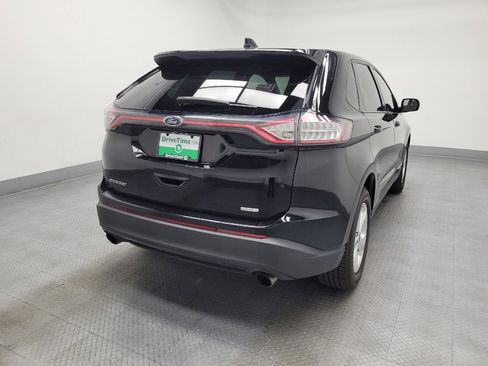 Used 2016 Ford Edge SE image 7