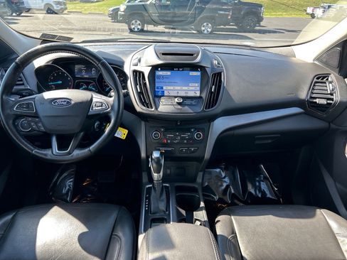 Certified 2018 Ford Escape SEL image 3