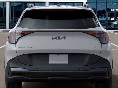New 2026 Kia Sportage X-Line w/ X-Line Technology Package AWD/4WD image 13