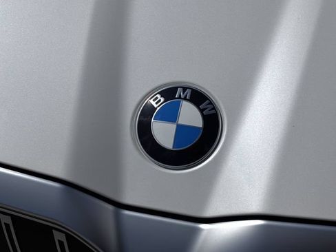 Used 2026 BMW 530i w/ M Sport Package RWD image 28