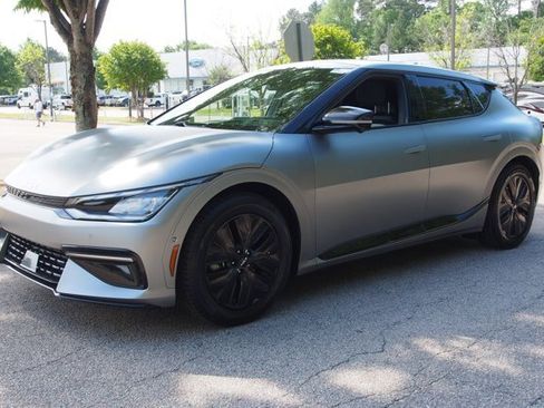 Used 2022 Kia EV6 GT-Line w/ GT-Line White Seat Package image 3