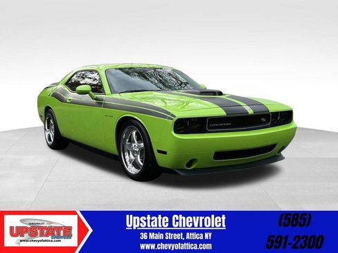 Used 2009 Dodge Challenger R/T image 1