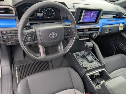 New 2026 Toyota Tacoma 2WD Xtracab image 6