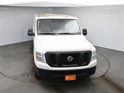 Used 2014 Nissan NV 2500 S image 27