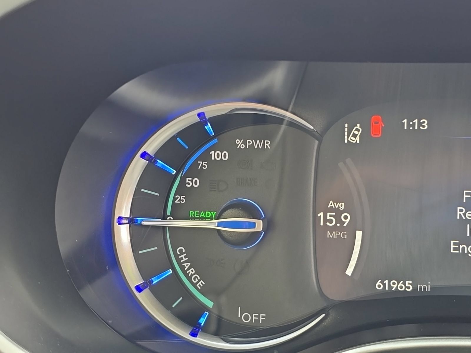 Used 2024 Chrysler Pacifica Limited FWD image 18