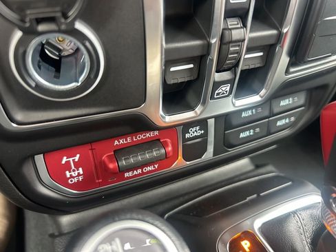 New 2026 Jeep Gladiator Willys image 14