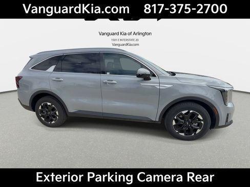 Certified 2026 Kia Sorento S w/ S Panoramic Sunroof Package FWD image 10