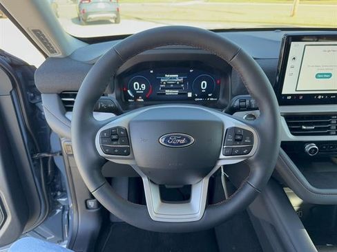 New 2026 Ford Explorer Active w/ Active Comfort Package image 11