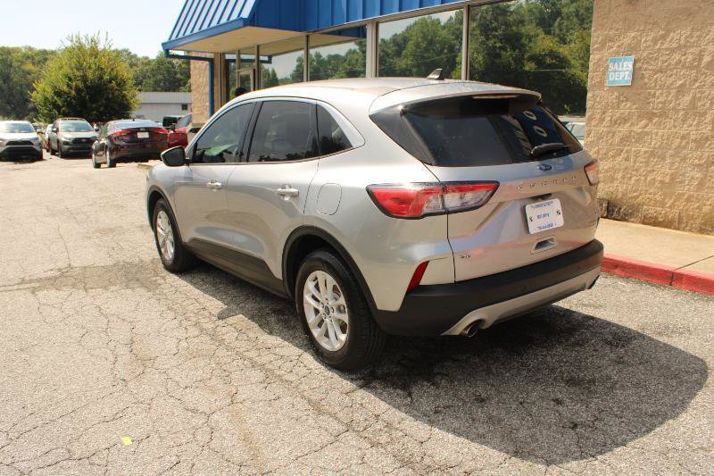 Used 2021 Ford Escape SE AWD/4WD image 4