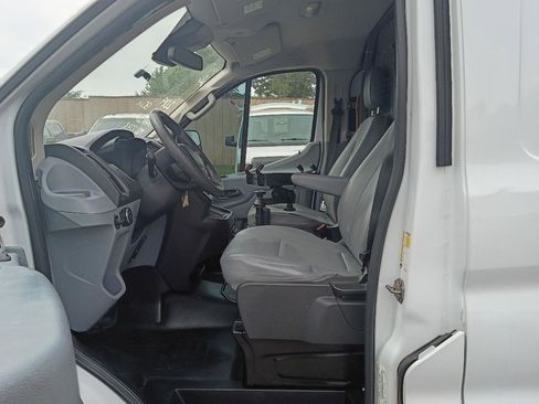 Used 2019 Ford Transit 150 130 Low Roof RWD image 10