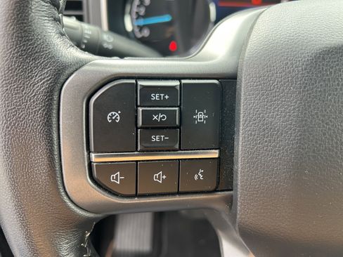 Certified 2022 Ford F150 XLT w/ Equipment Group 302A High image 30