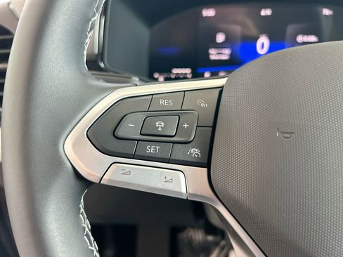 Used 2025 Volkswagen Taos S image 17