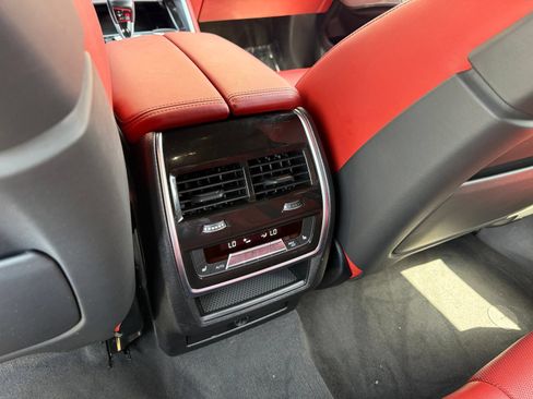 Used 2024 BMW X6 M Competition w/ Executive Package AWD/4WD image 34