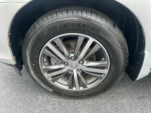 Used 2017 INFINITI QX60 Luxe AWD/4WD image 9
