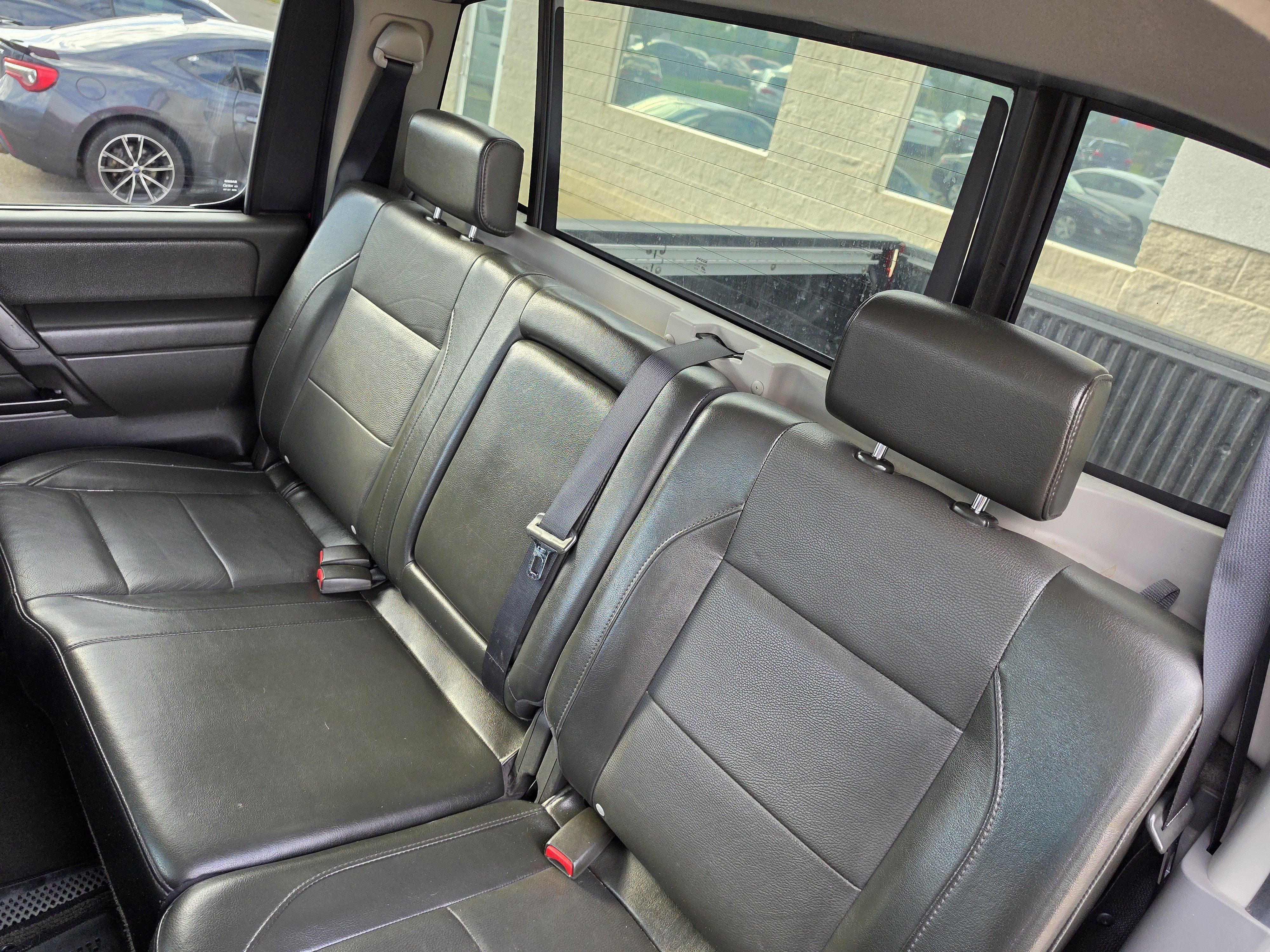 Used 2007 Nissan Titan LE w/ Tow Pkg AWD/4WD image 20