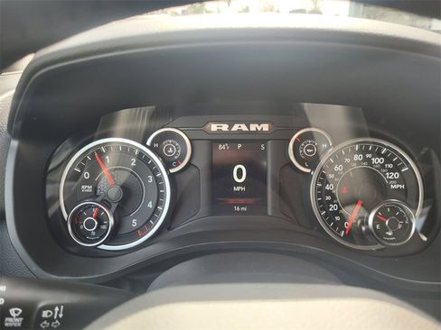 New 2023 RAM 1500 Big Horn w/ Trailer Tow Group image 17