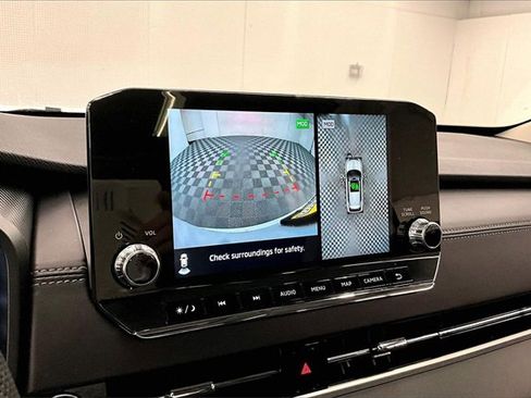 Used 2024 Mitsubishi Outlander SE image 27