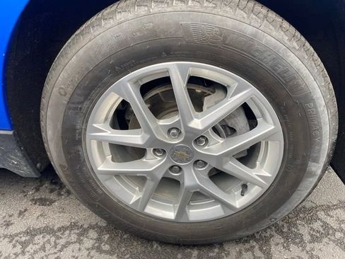 Used 2024 Chevrolet Equinox LS FWD image 21