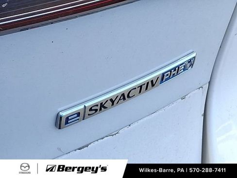 Certified 2024 MAZDA CX-90 Plug-In Hybrid w/ Premium Pkg AWD/4WD image 12