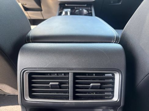 Used 2026 Volkswagen Atlas Cross Sport SE AWD/4WD image 25