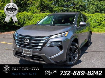 Used 2024 Nissan Rogue SV
