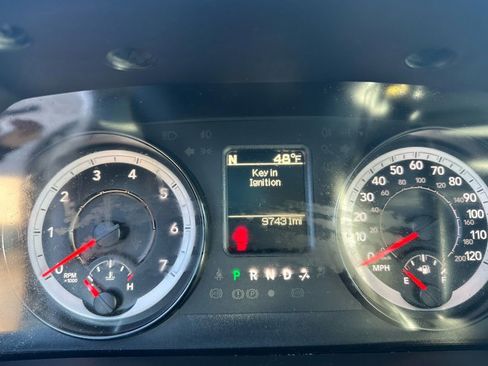 Used 2017 RAM 3500 SLT w/ Protection Group image 37