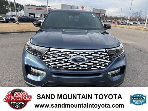 Used 2020 Ford Explorer Platinum image 8
