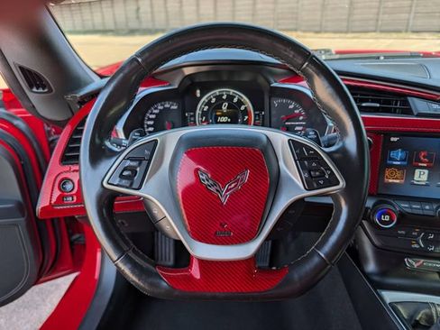 Used 2016 Chevrolet Corvette Stingray Coupe RWD image 13