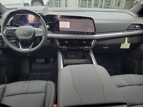 New 2026 Chevrolet Suburban RST w/ Advanced Technology Package AWD/4WD image 9