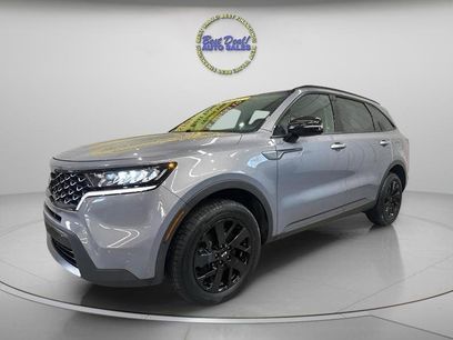 Used 2021 Kia Sorento S w/ Panoramic Sunroof Package