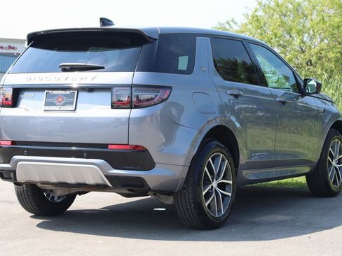 Used 2024 Land Rover Discovery Sport S image 3