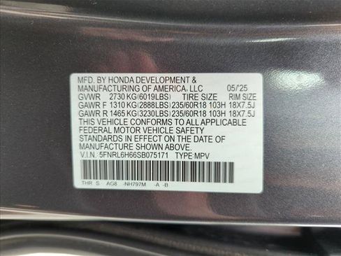Certified 2025 Honda Odyssey EX-L image 14