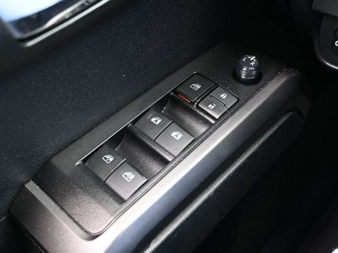 Used 2022 Toyota Tacoma TRD Sport image 23