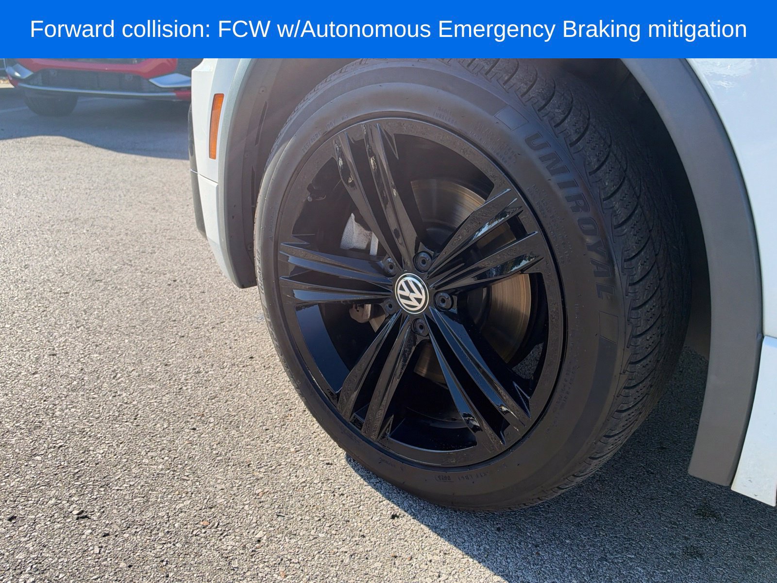 Used 2019 Volkswagen Tiguan SEL Premium R-Line FWD image 10