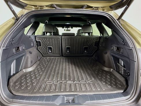 Used 2022 Subaru Outback Wilderness w/ Wilderness Package image 31