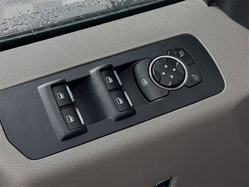 Used 2020 Ford F150 XLT w/ Equipment Group 302A Luxury image 19