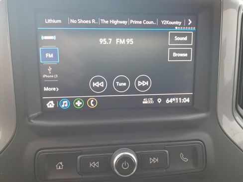 Used 2022 Chevrolet Silverado 1500 Custom w/ Safety Confidence Package image 24