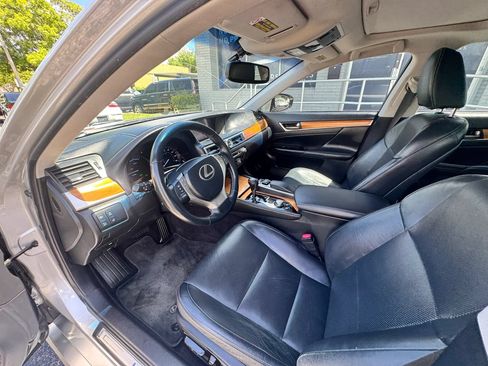 Used 2013 Lexus GS 450h RWD image 21