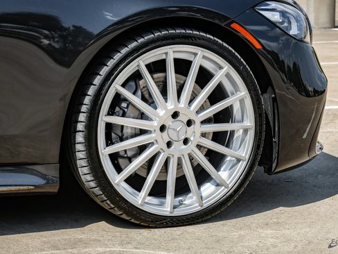 Used 2023 Mercedes-Benz S 580 4MATIC Sedan w/ AMG Line image 84