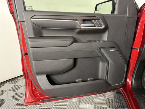 Used 2023 GMC Sierra 1500 SLT w/ SLT Premium Package image 8