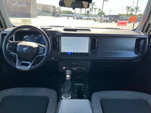 Used 2025 Ford Bronco Big Bend AWD/4WD image 13