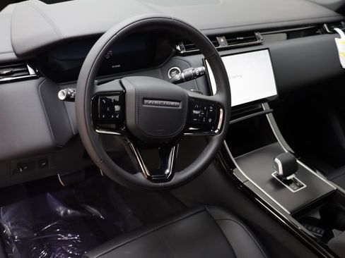 New 2026 Land Rover Range Rover Velar Dynamic SE image 7