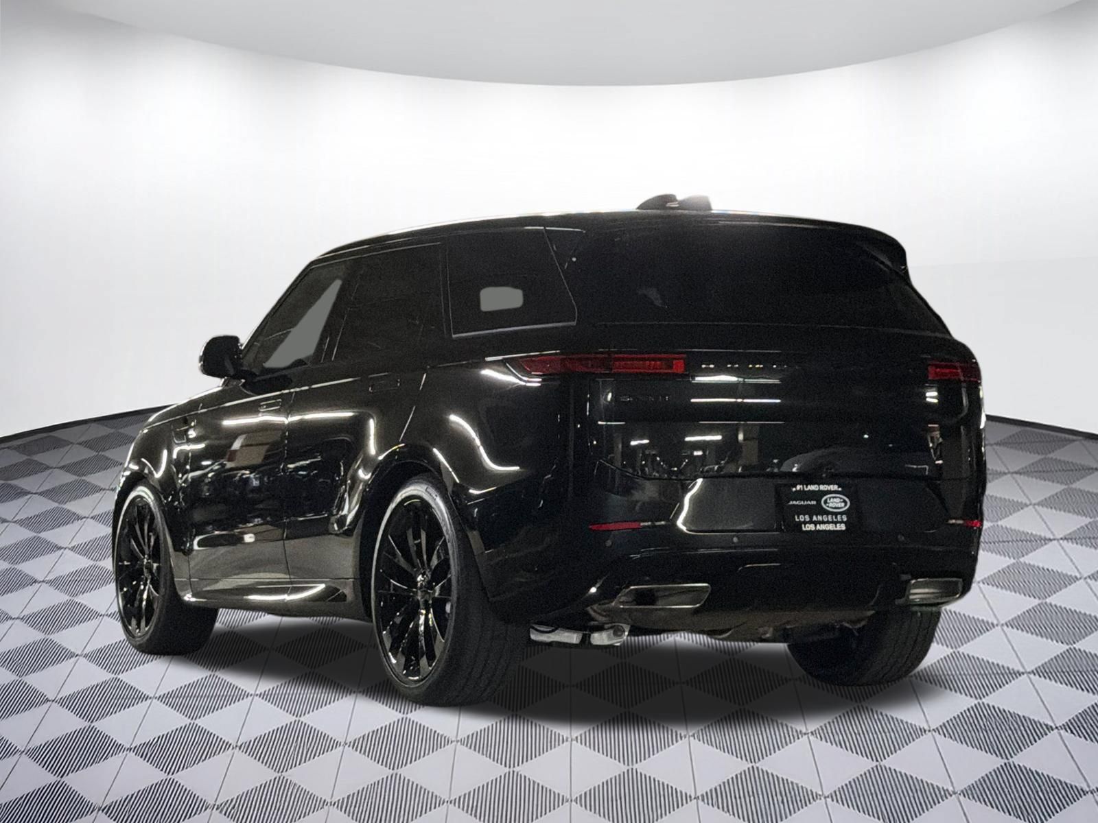 New 2026 Land Rover Range Rover Sport Dynamic SE AWD/4WD image 3